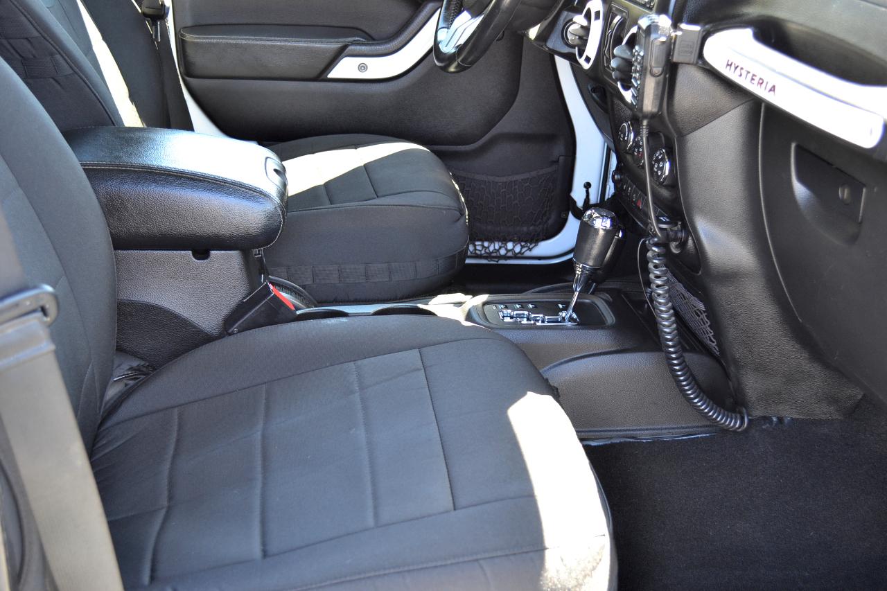 Jeep Wrangler Unlimited Rubicon 4WD 2015