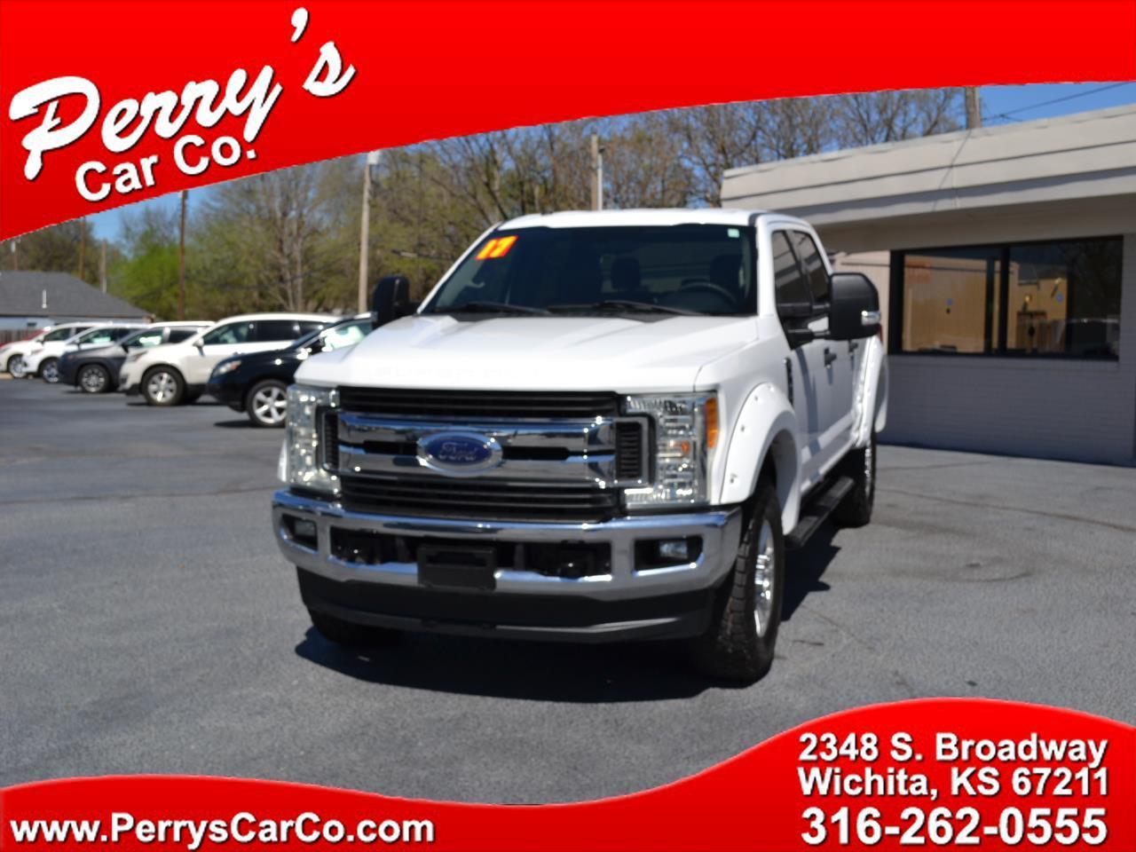 2017 Ford F-250 SD XLT Crew Cab 4WD FX4 Off Road