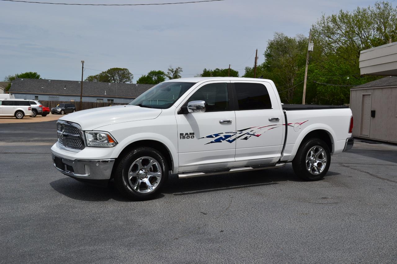 RAM 1500 Laramie Crew Cab SWB 4WD 2018