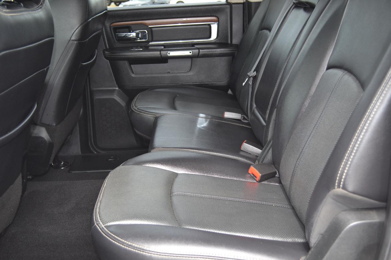 RAM 1500 Laramie Crew Cab SWB 4WD 2018