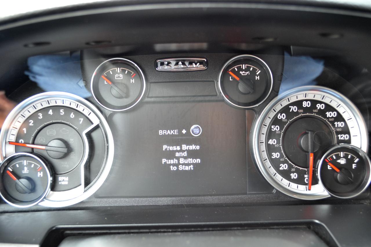 RAM 1500 Laramie Crew Cab SWB 4WD 2018