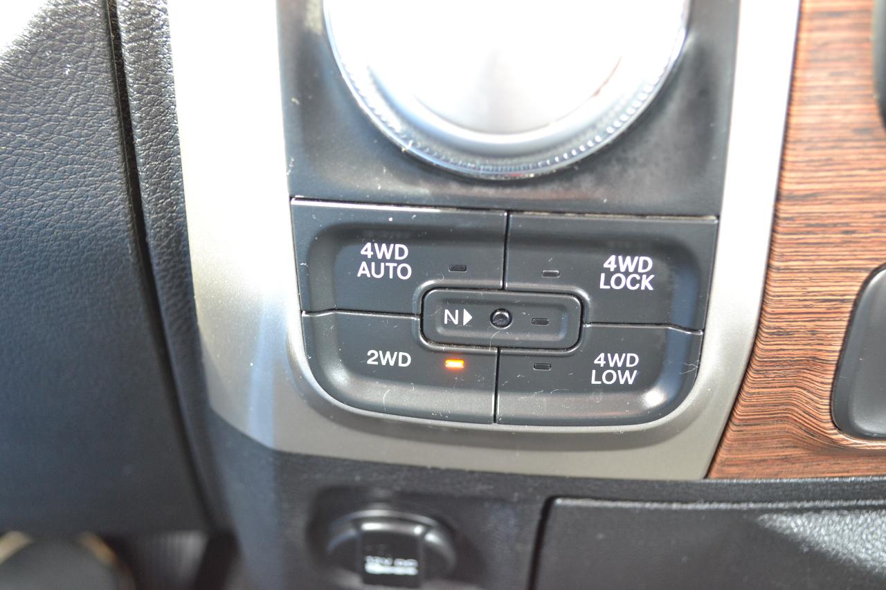 RAM 1500 Laramie Crew Cab SWB 4WD 2018