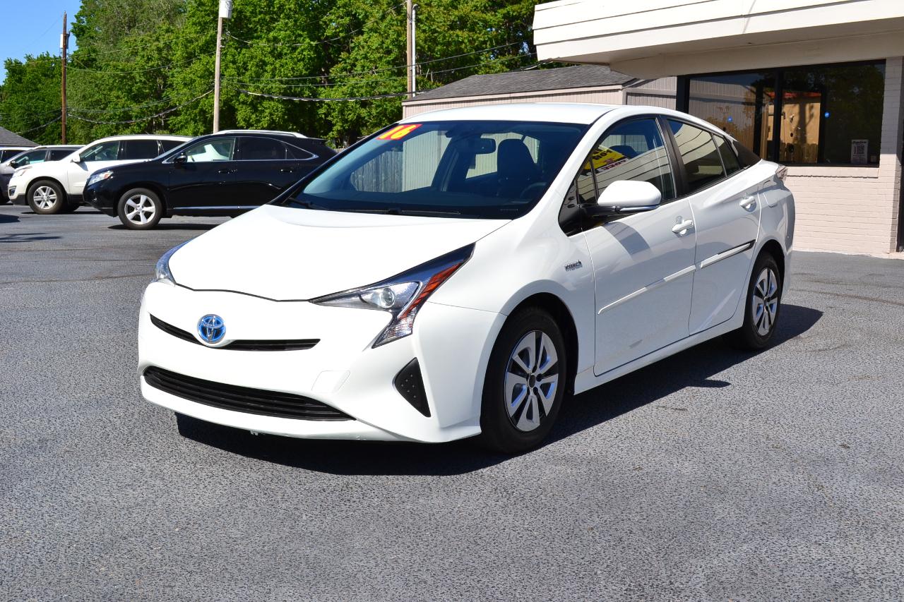 Toyota Prius Four 2016