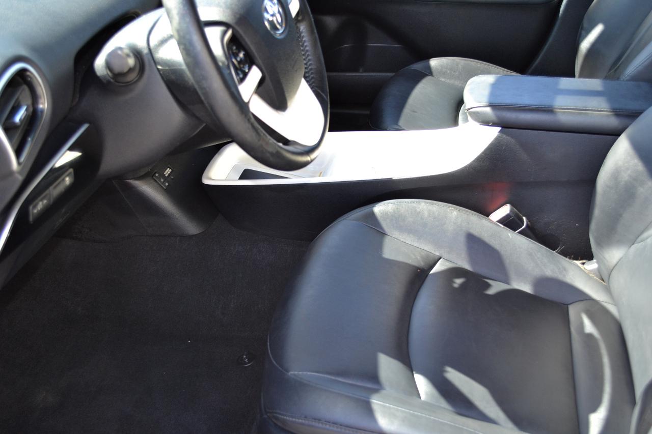 Toyota Prius Four 2016