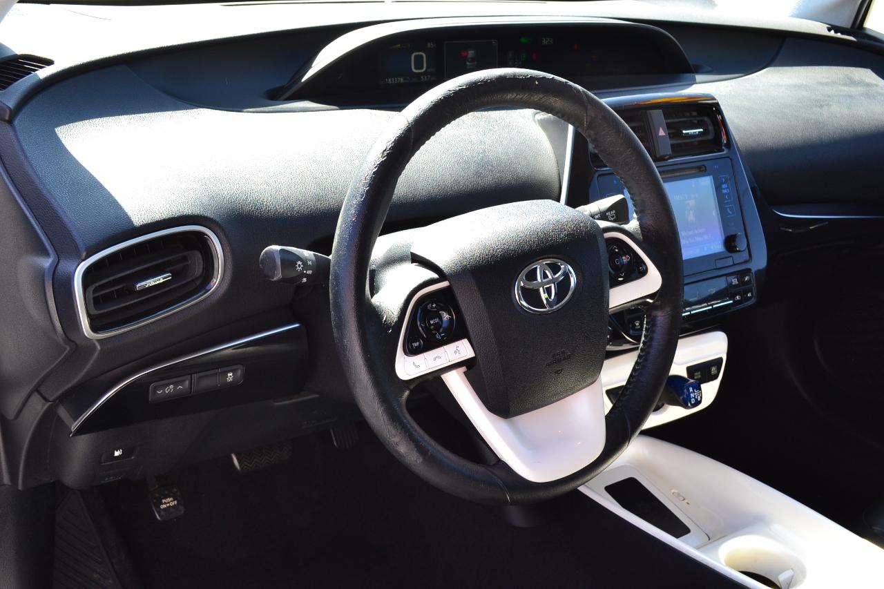 Toyota Prius Four 2016