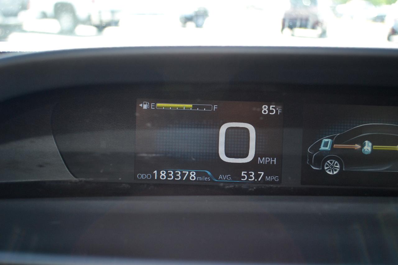 Toyota Prius Four 2016