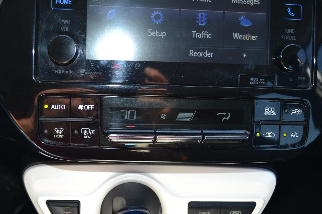 Toyota Prius Four 2016