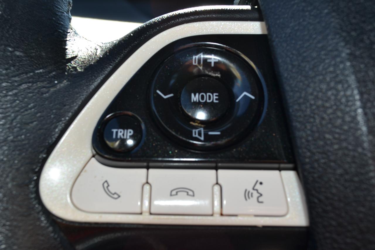 Toyota Prius Four 2016