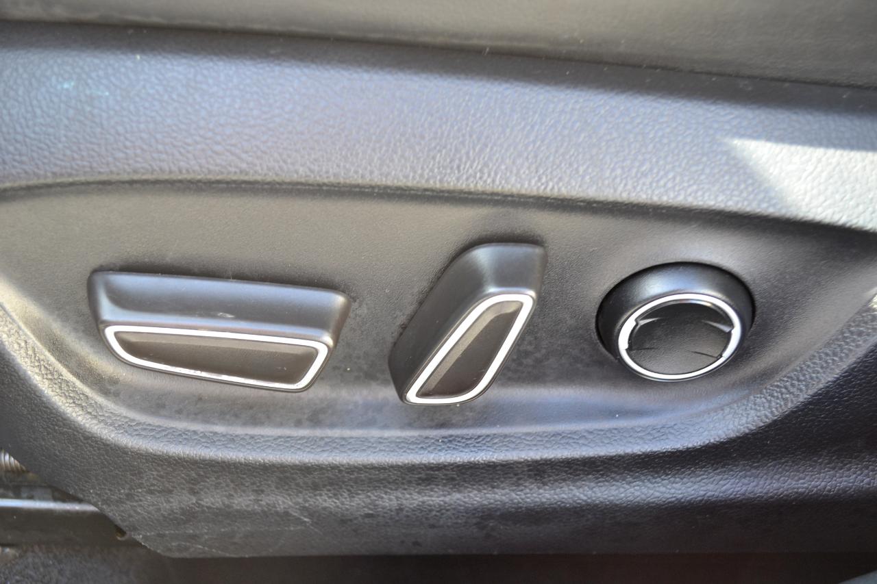 Toyota Prius Four 2016