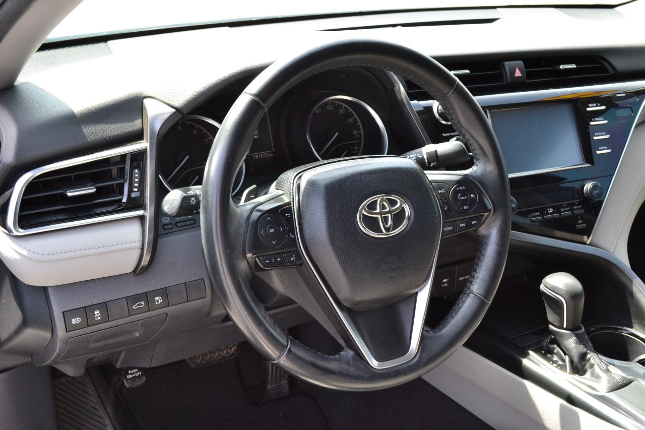 Toyota Camry SE 2018