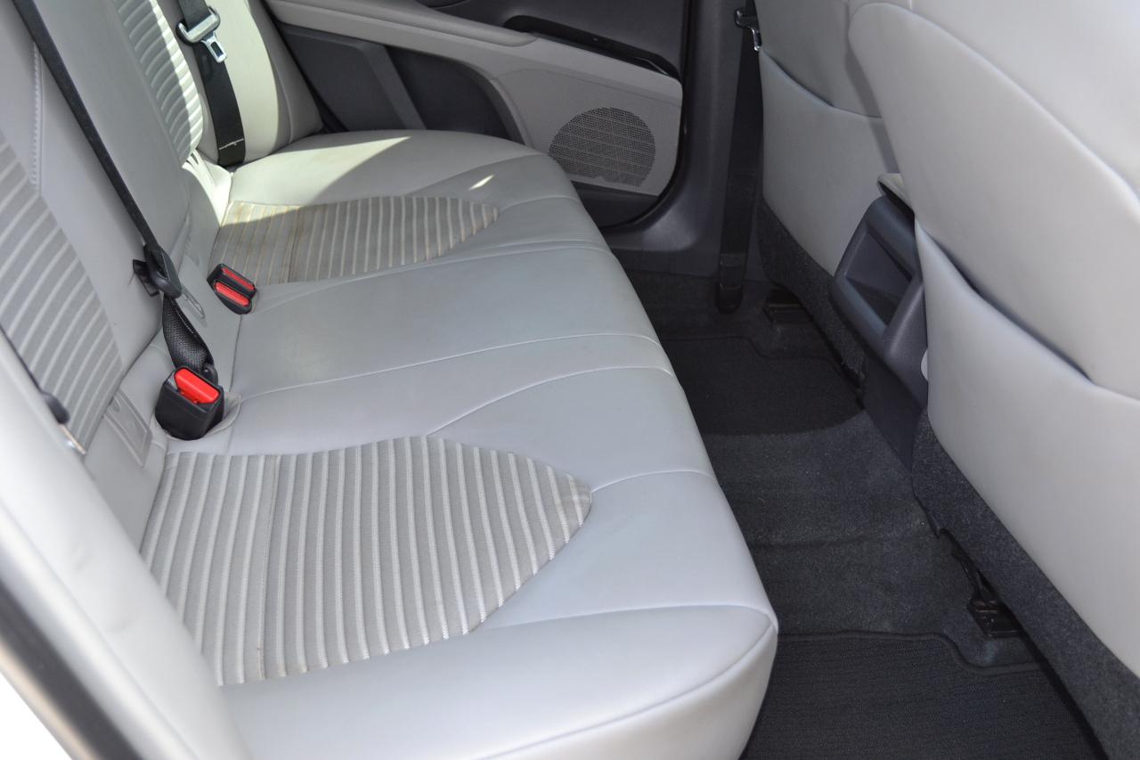Toyota Camry SE 2018