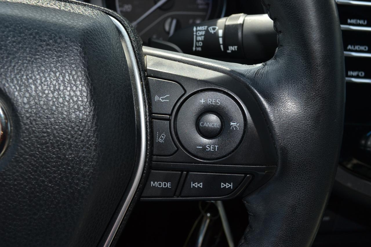 Toyota Camry SE 2018