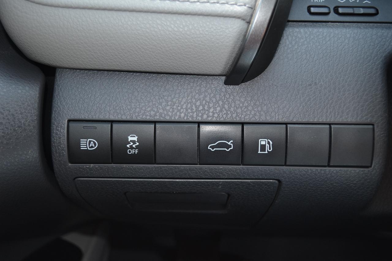 Toyota Camry SE 2018