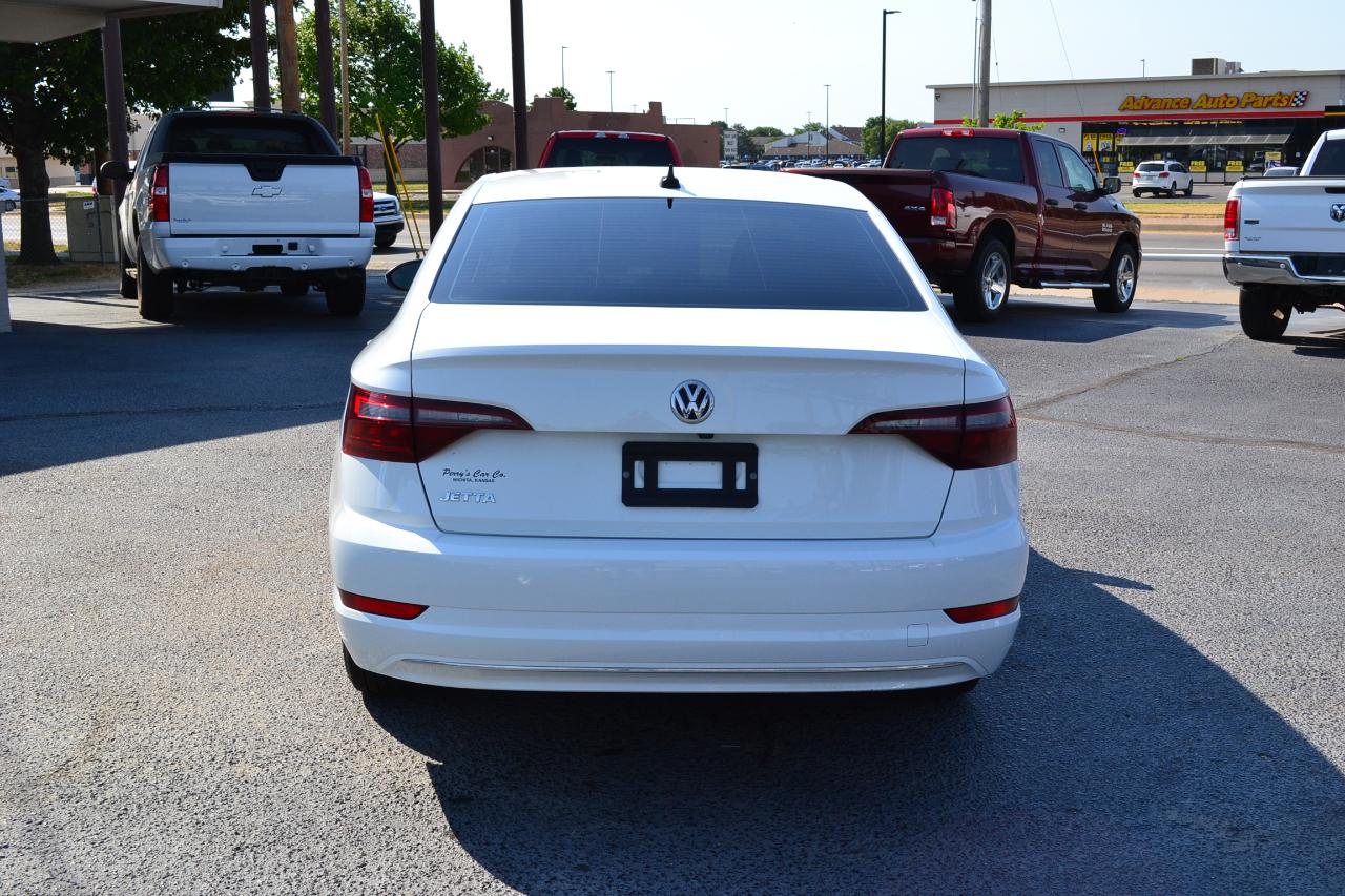 Volkswagen Jetta 1.4T S 6M 2021