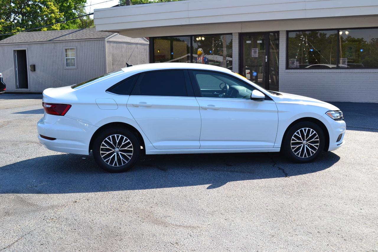 Volkswagen Jetta 1.4T S 6M 2021