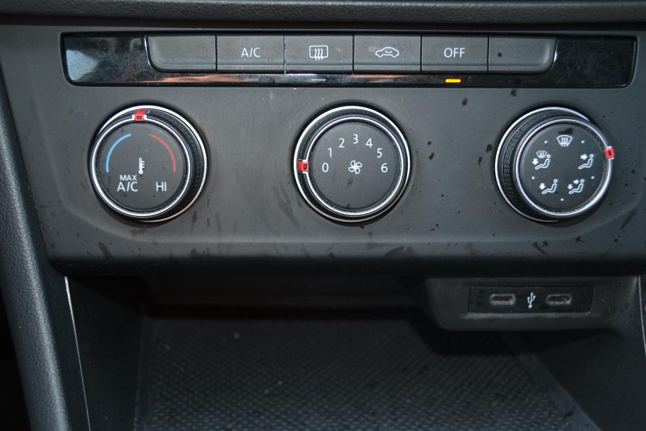 Volkswagen Jetta 1.4T S 6M 2021