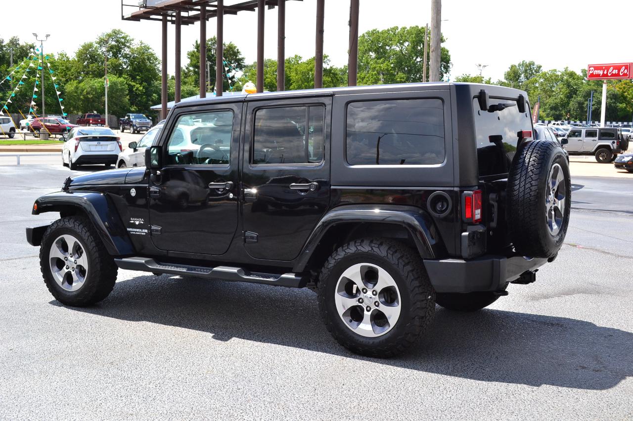 Jeep Wrangler Unlimited Sahara 4WD 2016