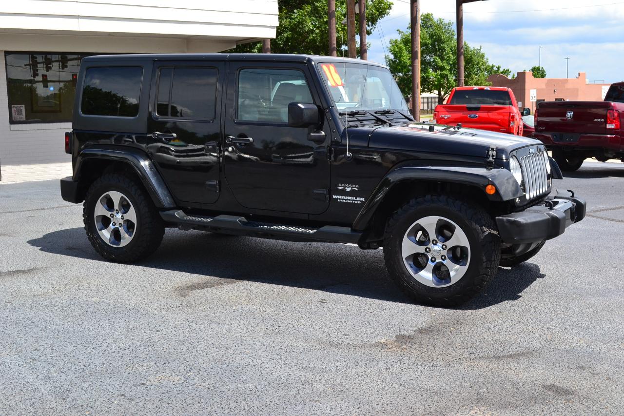 Jeep Wrangler Unlimited Sahara 4WD 2016