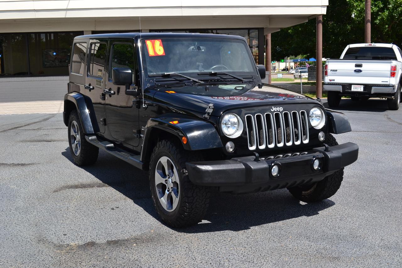 Jeep Wrangler Unlimited Sahara 4WD 2016