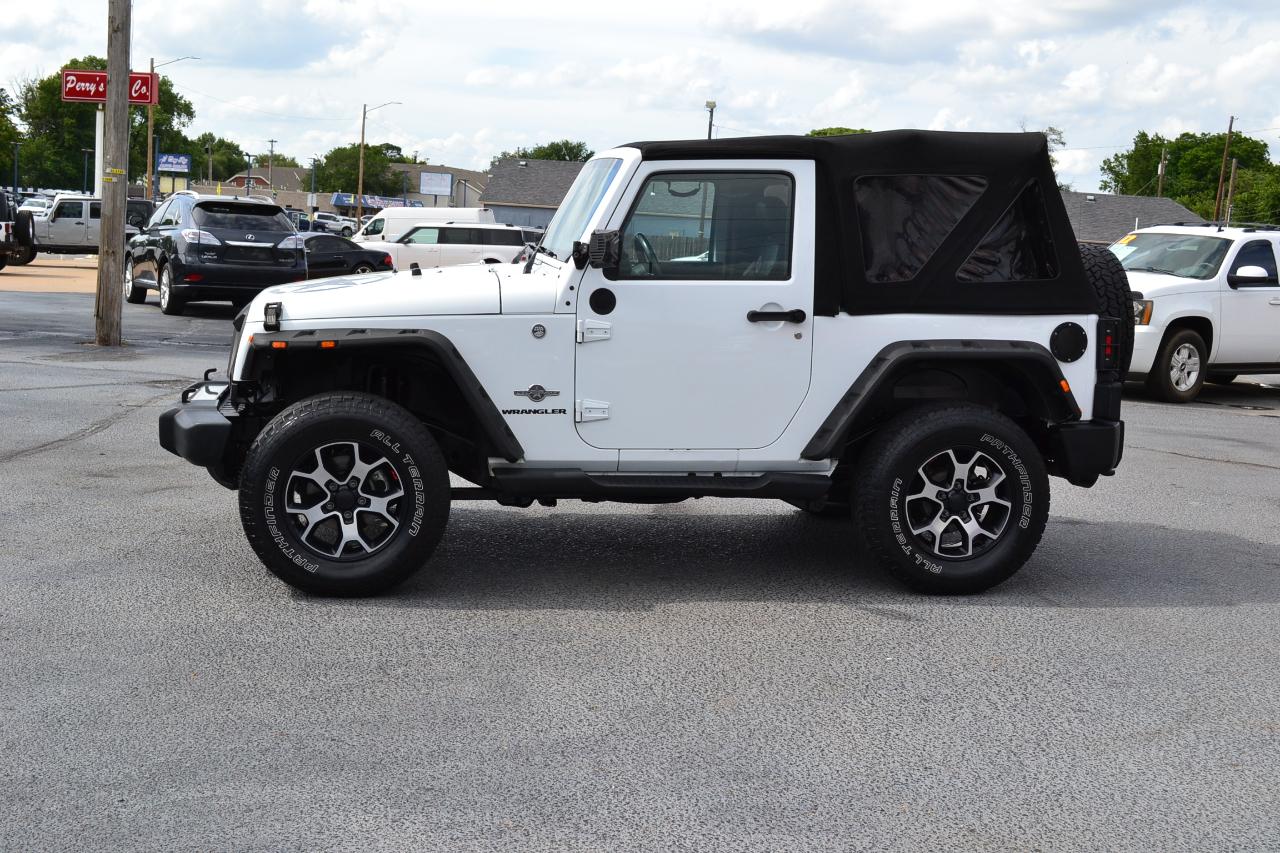 Jeep Wrangler Sport 4WD 2014