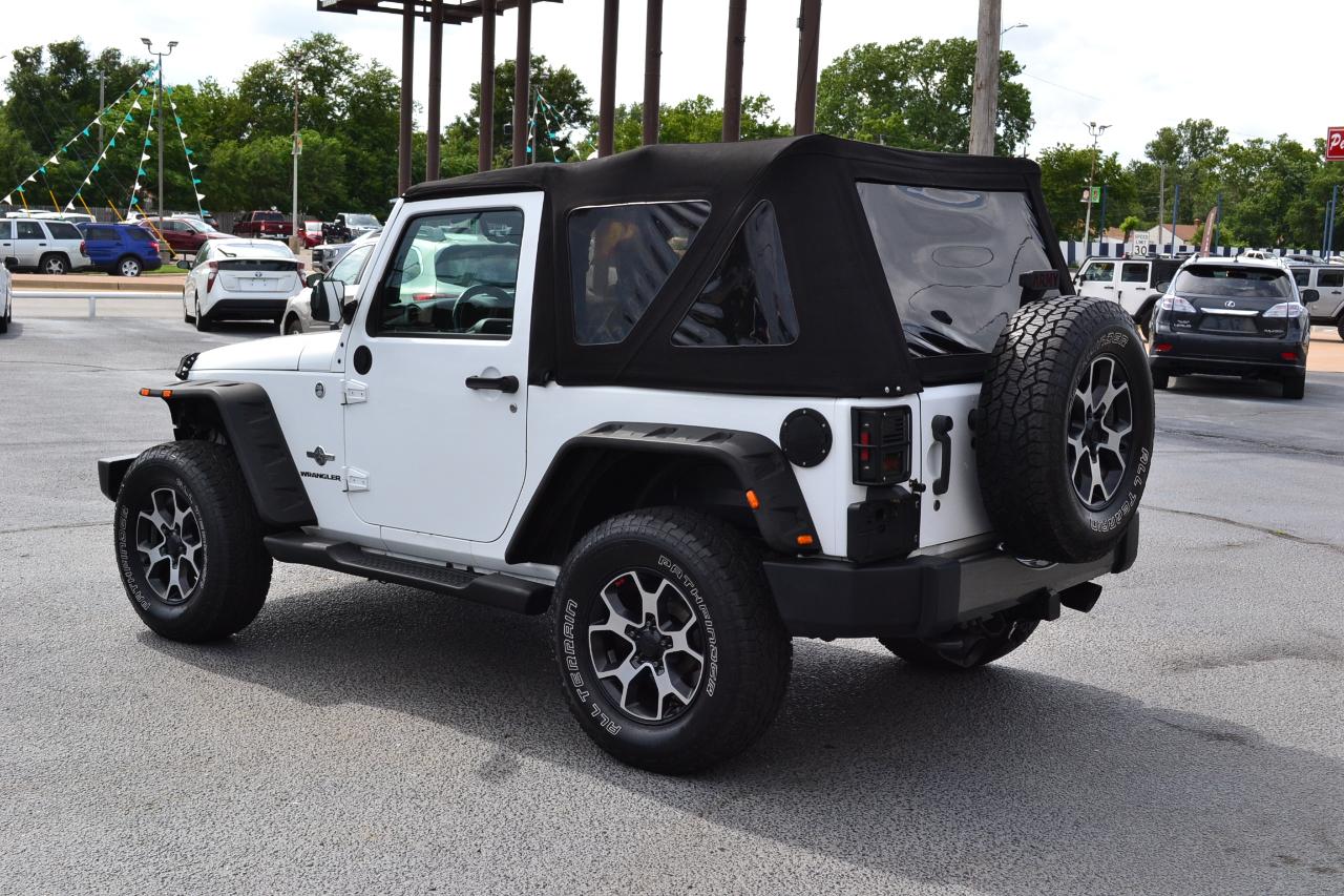 Jeep Wrangler Sport 4WD 2014