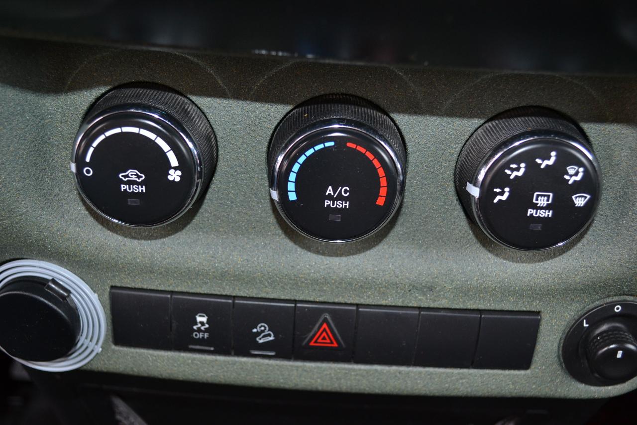 Jeep Wrangler Sport 4WD 2014