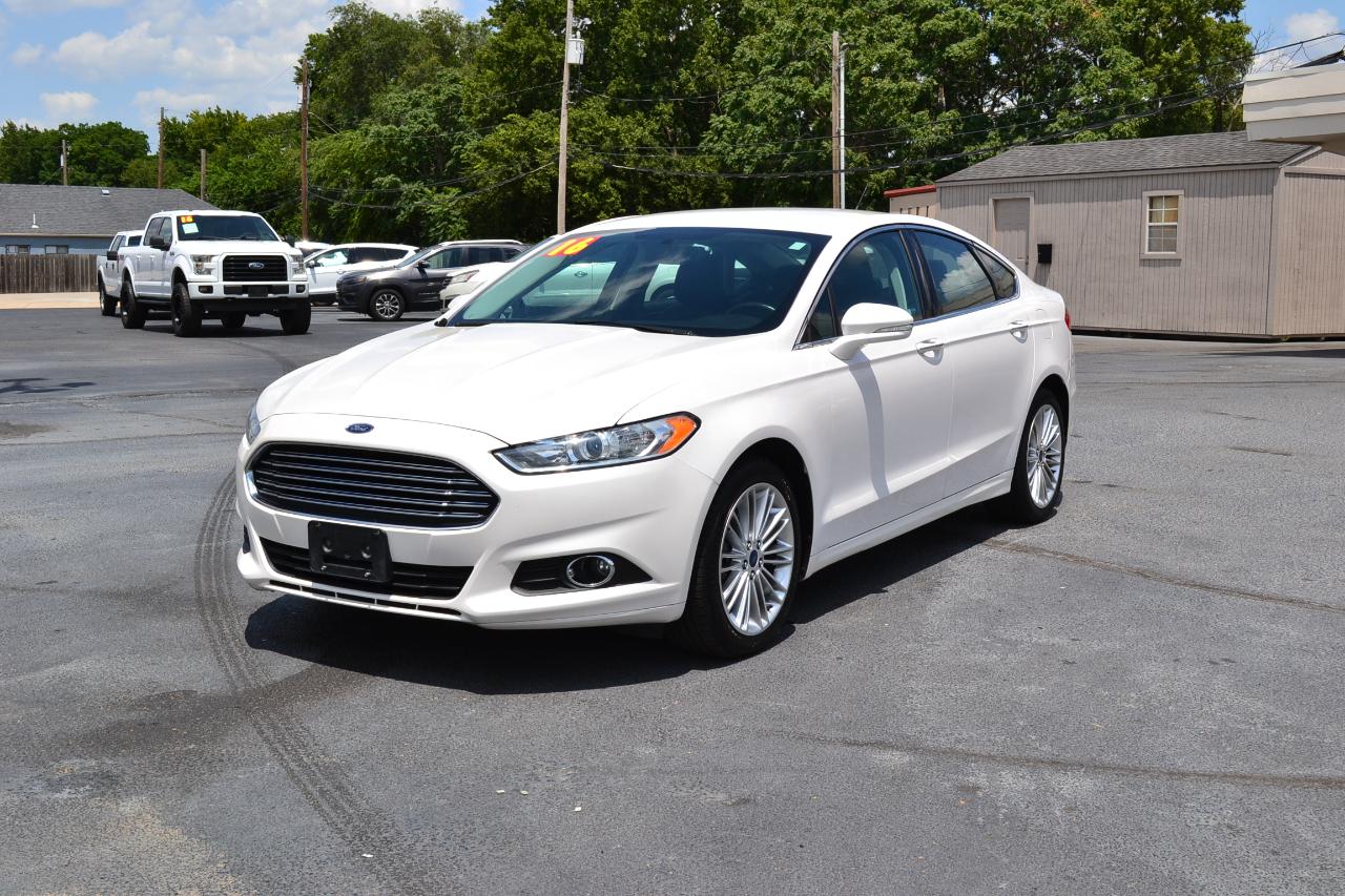 Ford Fusion SE AWD 2016