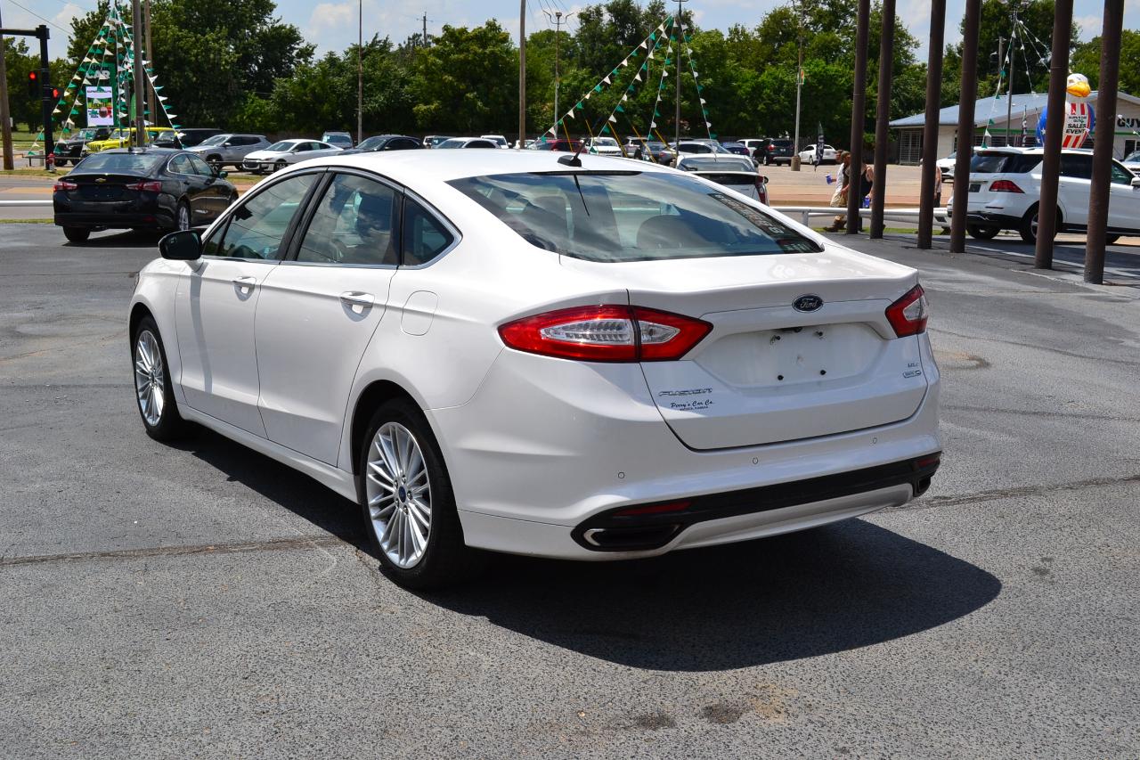 Ford Fusion SE AWD 2016