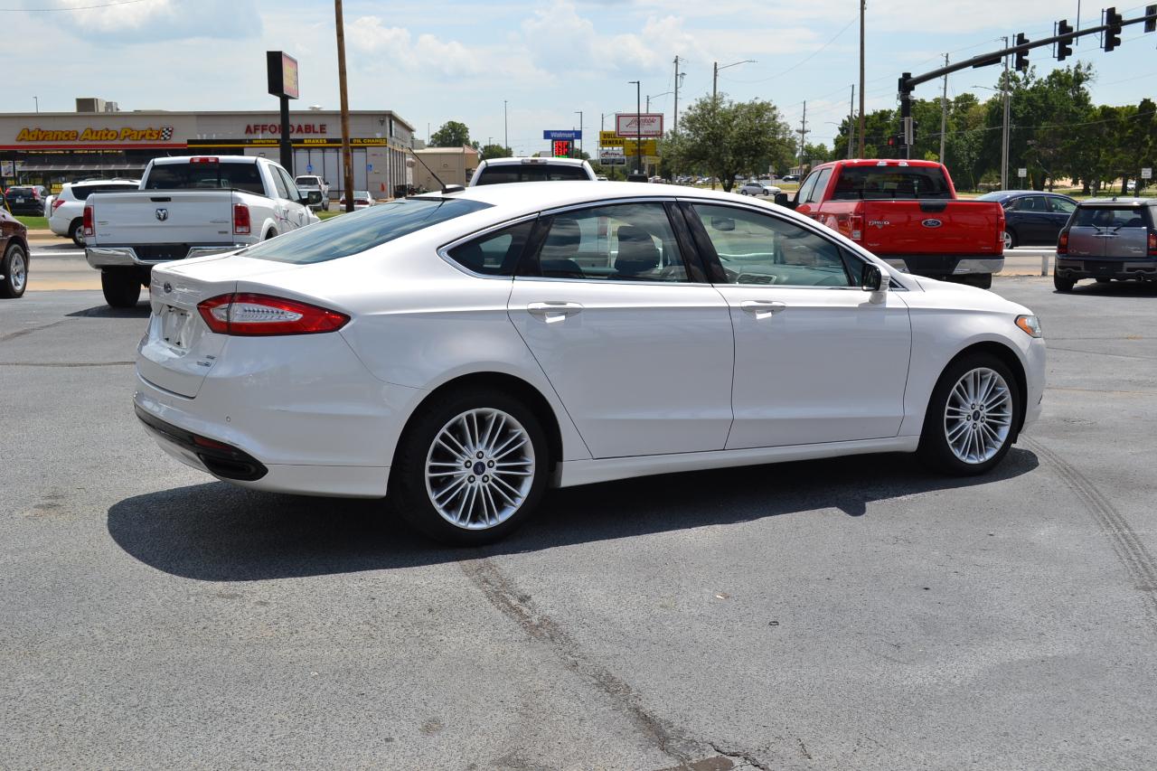 Ford Fusion SE AWD 2016