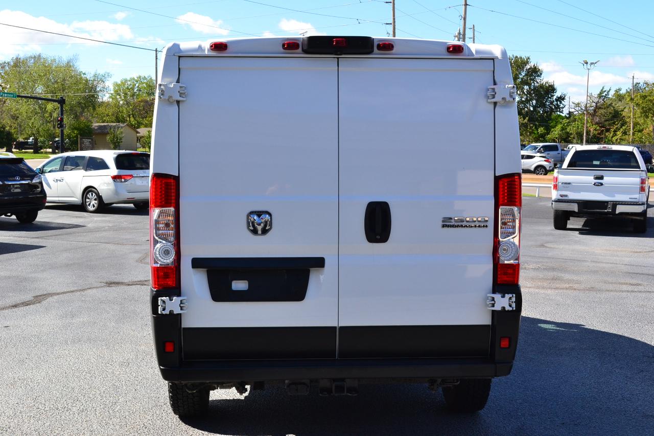 RAM Promaster 2500 Low Roof 2023