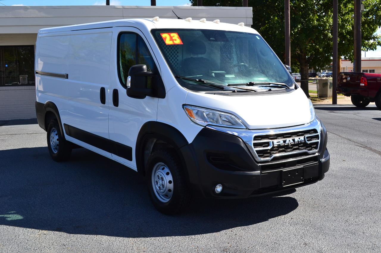 RAM Promaster 2500 Low Roof 2023