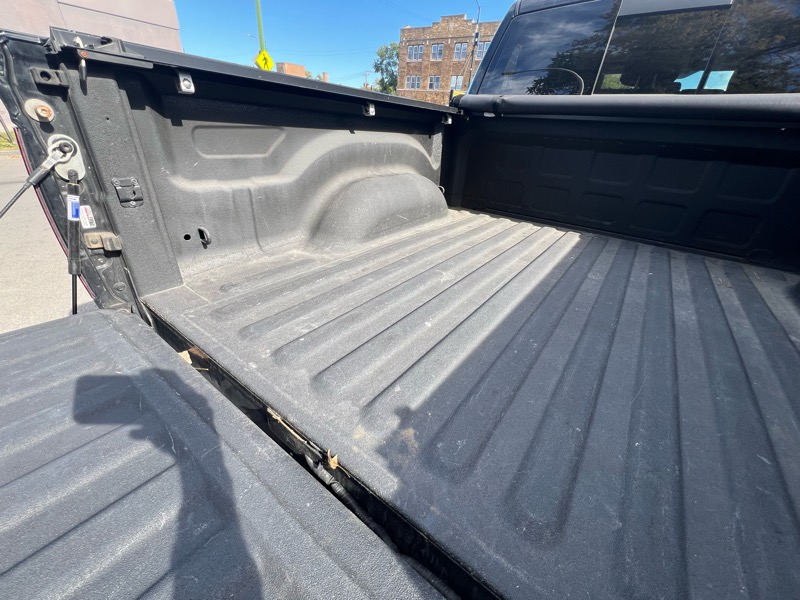 RAM 1500 Laramie Crew Cab 4WD 2012 RAM 1500 Laramie Crew Cab 4WD 2012