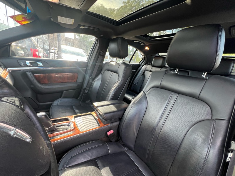 Lincoln MKS FWD 2013 Lincoln MKS FWD 2013