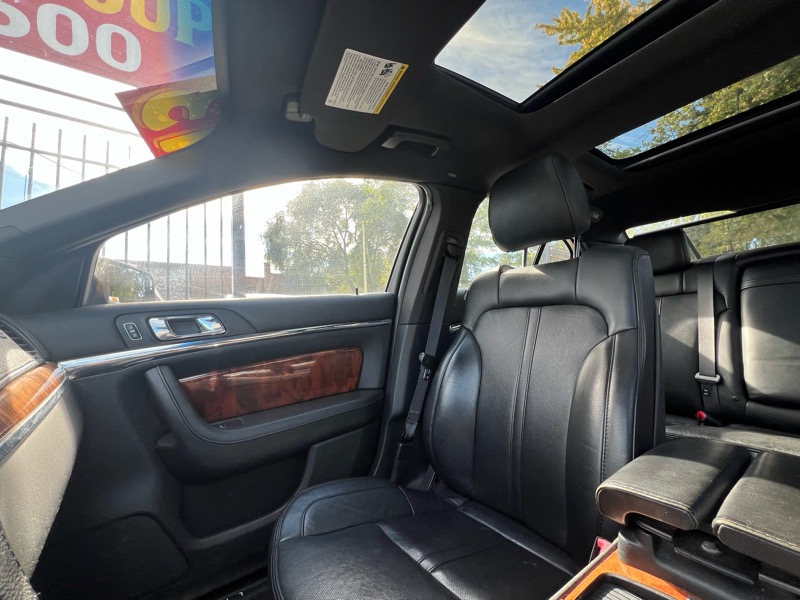 Lincoln MKS FWD 2013 Lincoln MKS FWD 2013