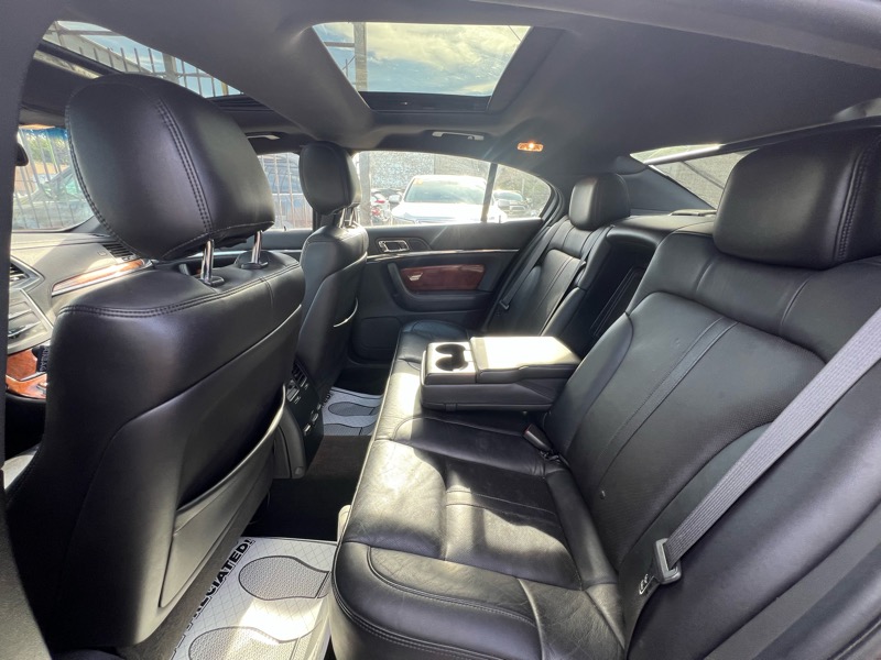 Lincoln MKS FWD 2013 Lincoln MKS FWD 2013