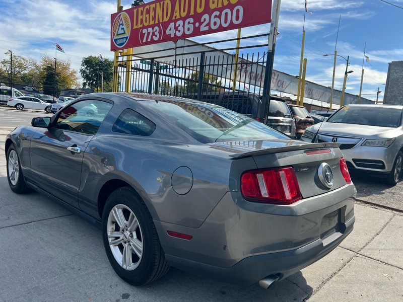 Ford Mustang V6 Coupe 2012 Ford Mustang V6 Coupe 2012