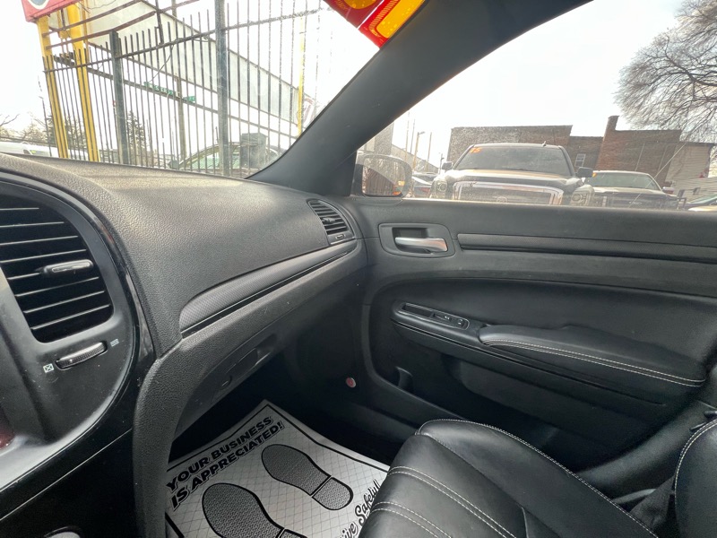 Chrysler 300 S V6 RWD 2015