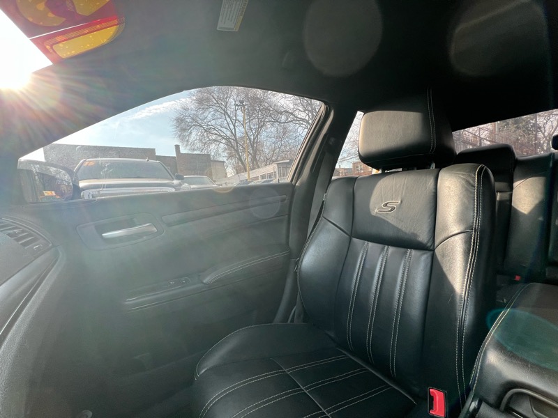 Chrysler 300 S V6 RWD 2015