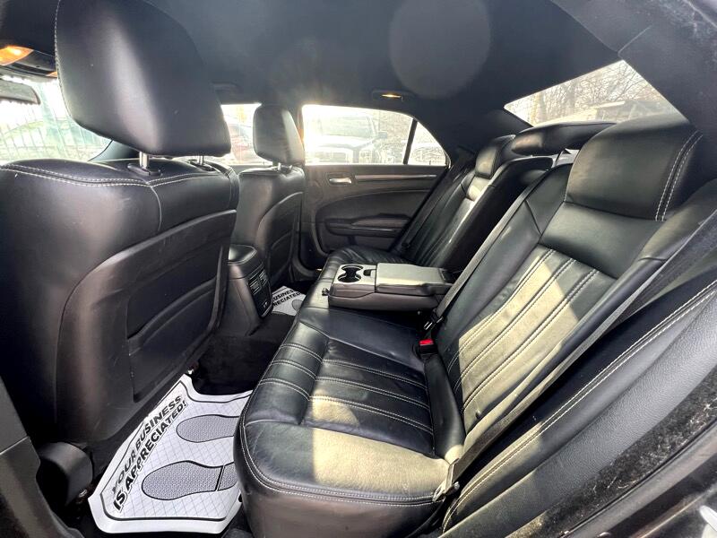 Chrysler 300 S V6 RWD 2015