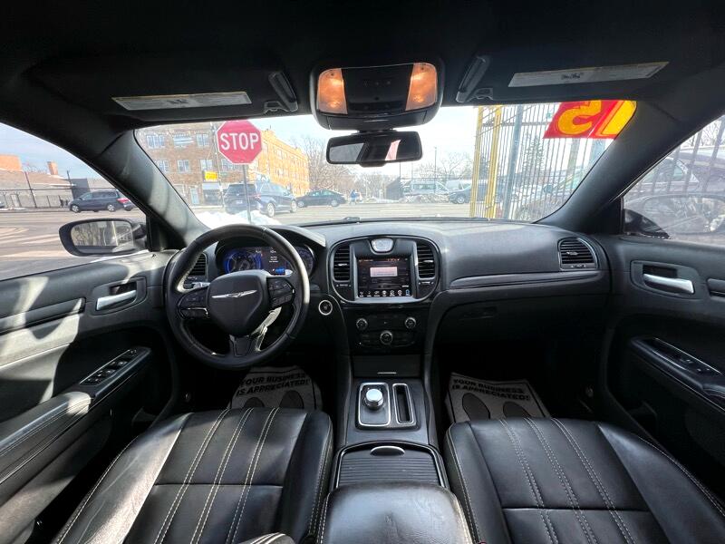 Chrysler 300 S V6 RWD 2015