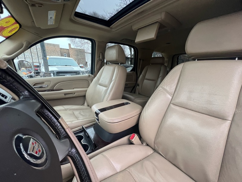 Cadillac Escalade AWD 2009