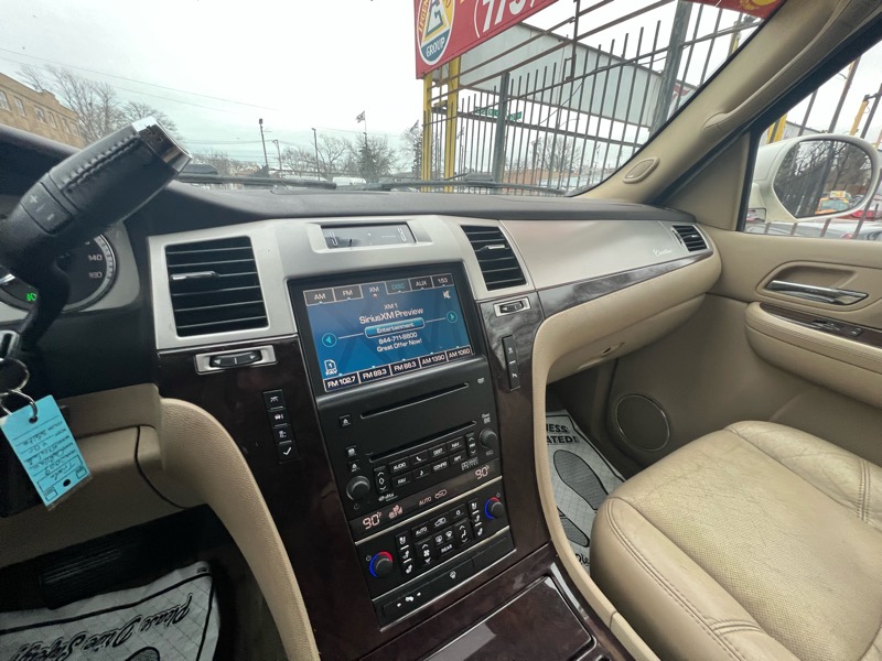Cadillac Escalade AWD 2009
