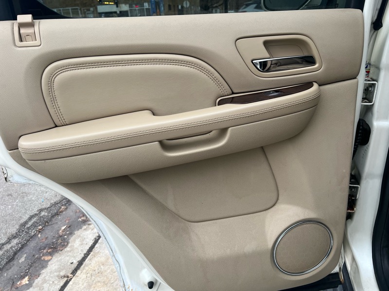 Cadillac Escalade AWD 2009