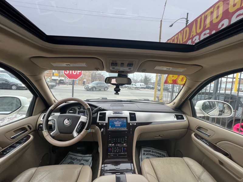 Cadillac Escalade AWD 2009