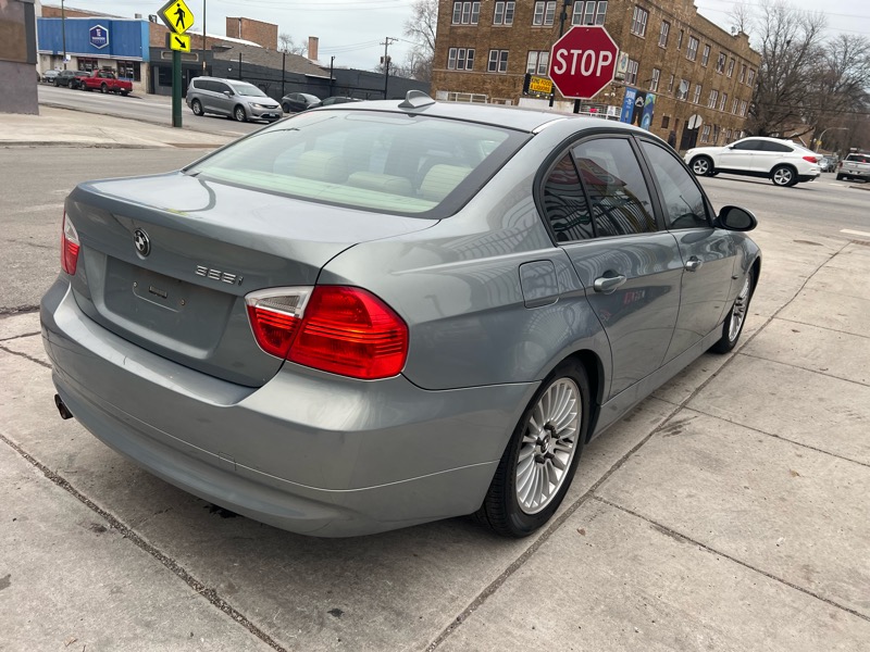 BMW 3-Series 325i Sedan 2006