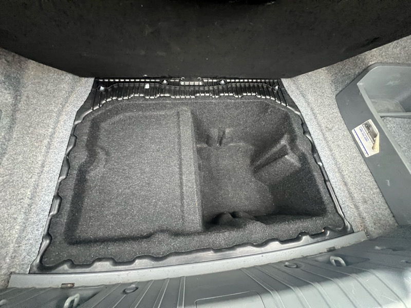 BMW 3-Series 325i Sedan 2006