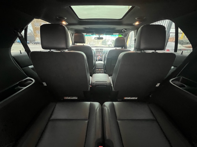 Ford Explorer Sport 4WD 2016