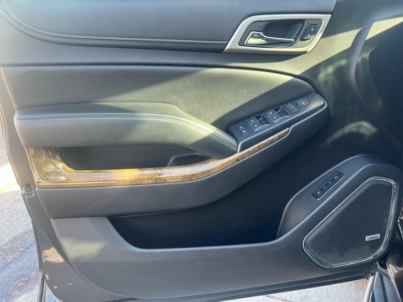 GMC Yukon Denali 4WD 2016