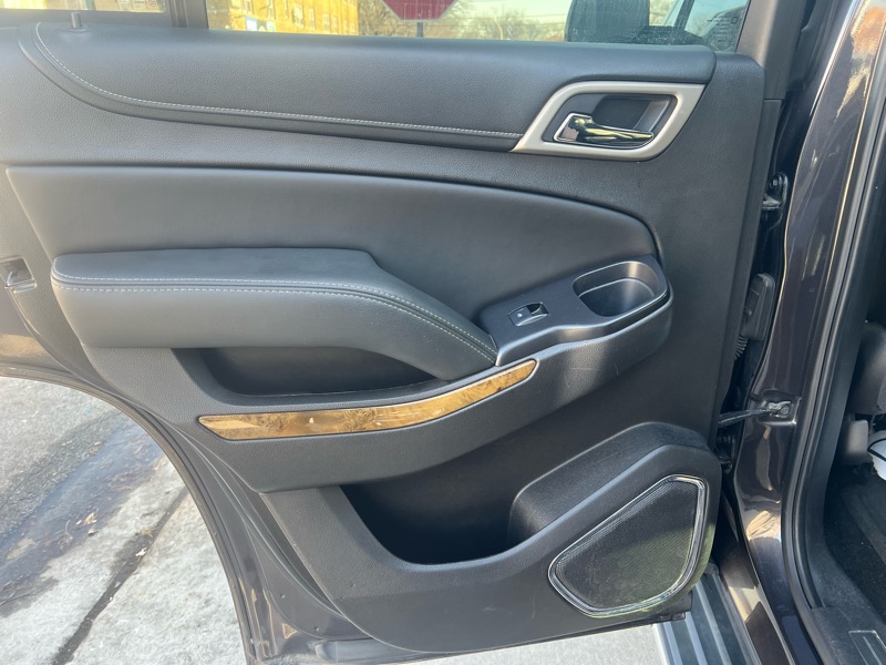 GMC Yukon Denali 4WD 2016