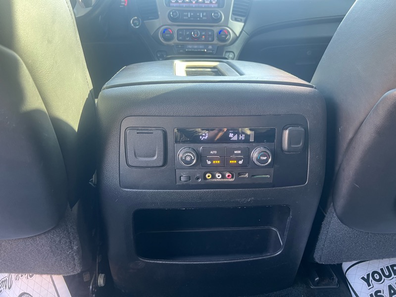 GMC Yukon Denali 4WD 2016